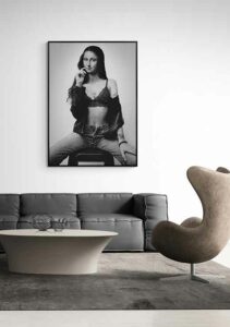 Hot Mona - Jonas Loose Hot Mona - Jonas Loose