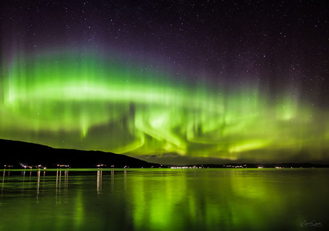 12063-Nordlys-svart-ramme-1.jpg